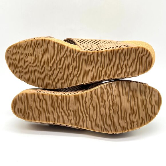 Eric Michael Womens Size 40 EU Taupe Leather Perf Sandals Shoes - Picture 9 of 14